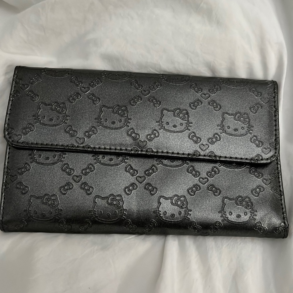 Hello Kitty wallet